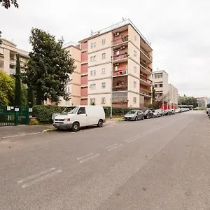  Appartamento Exclusive In Eur